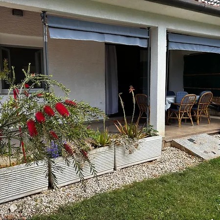 Rozi Lägenhet Umag
