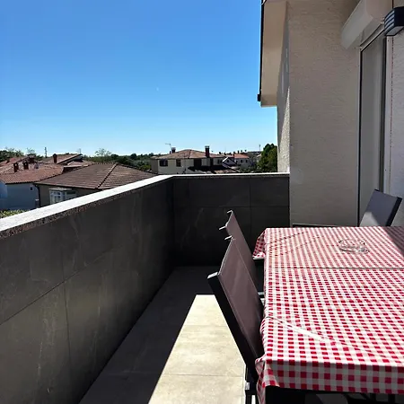 Apartman Rozi *