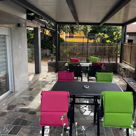 Apartman Rozi *